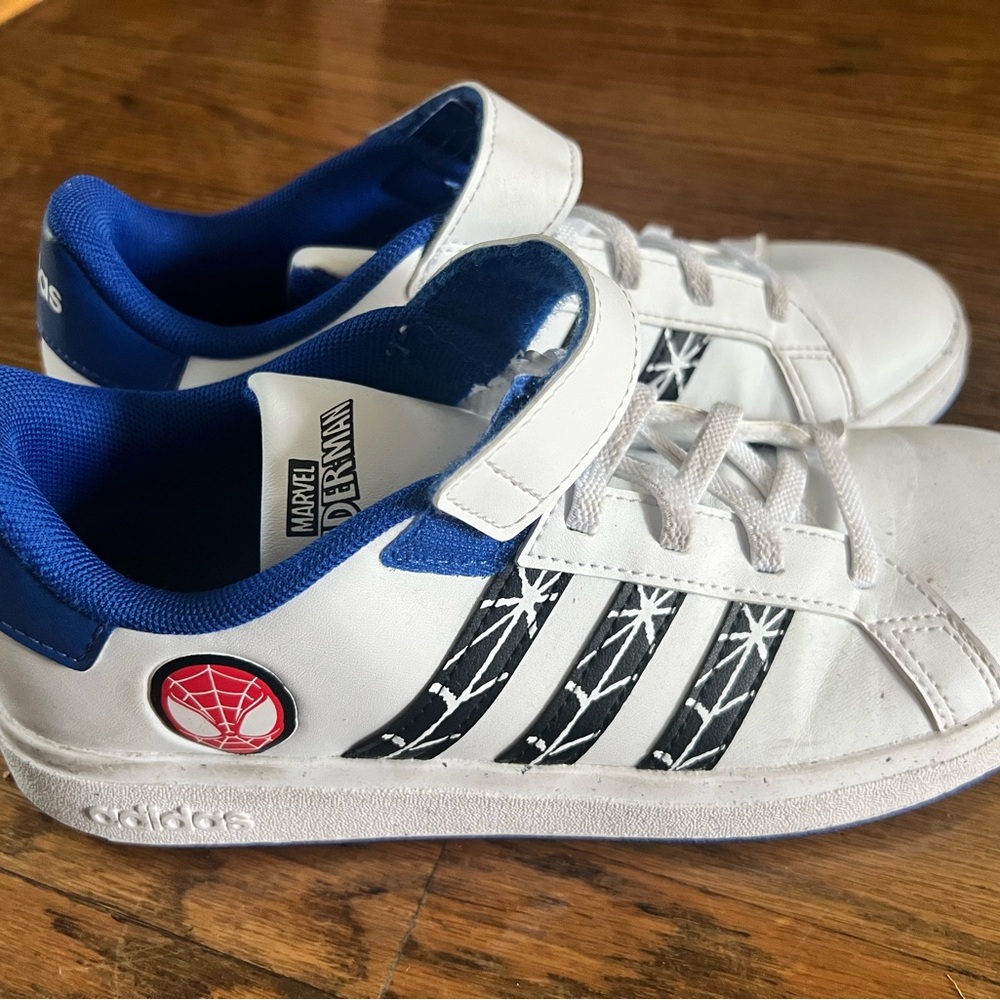 Adidas Kids Spider-Man White and Blue Sneakers